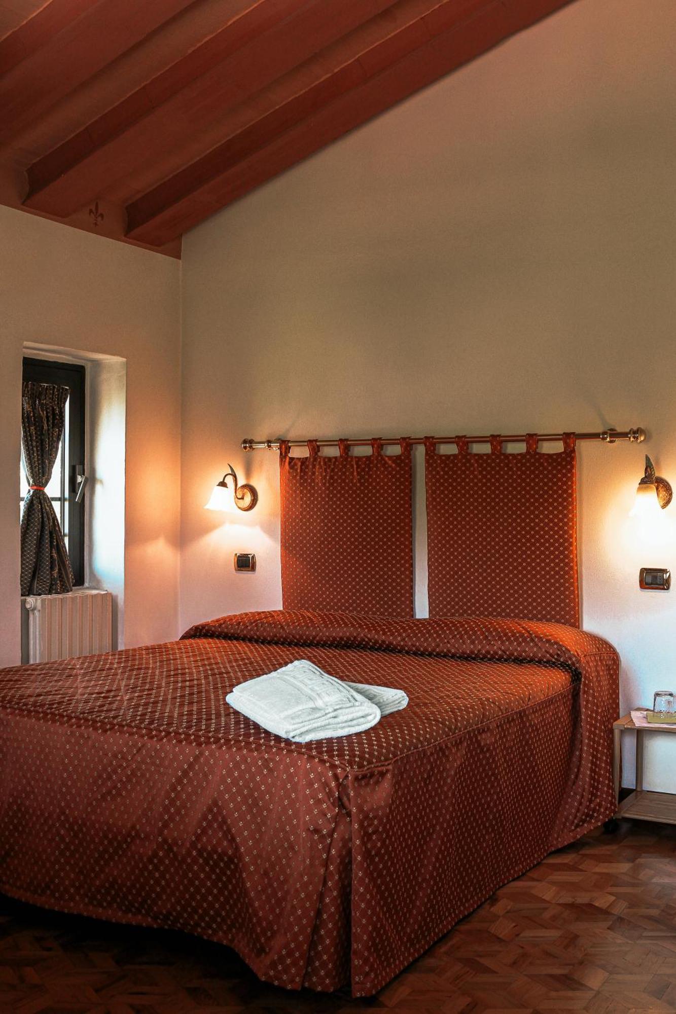 Hotel Liberty Spresiano Buitenkant foto